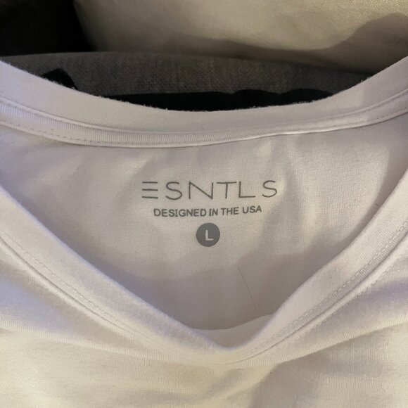 ESNTLS White Bamboo Tee Size Large (2 Pack) - Picture 7 of 13
